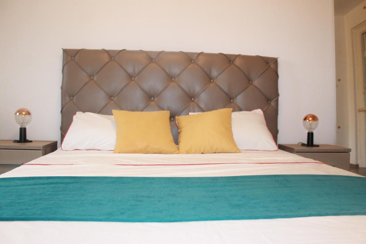 Studio Turquoise Victoria Bukarest Exteriör bild