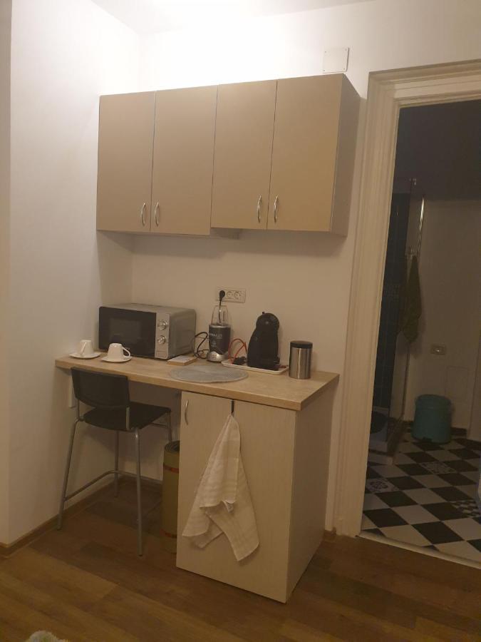 Studio Turquoise Victoria Bukarest Exteriör bild